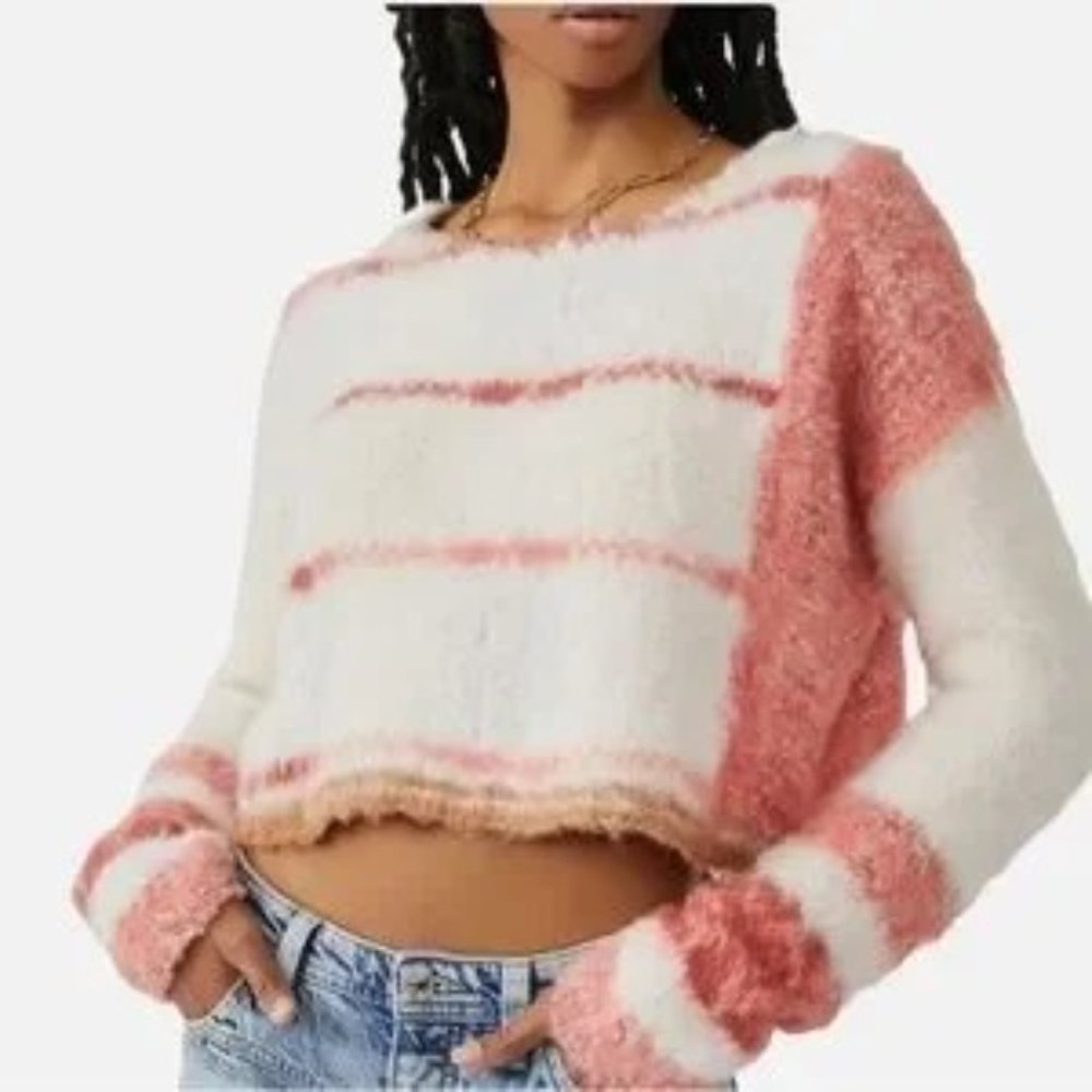 NWT FREE PEOPLE EMERSON CROPPED SWEATER, MEDIUM
